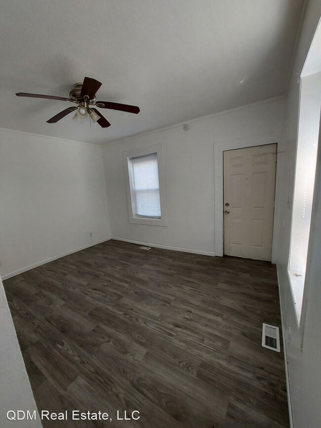 Building Photo - 1 br, 1 bath House - 2418 East 25th St