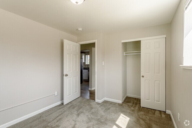 1HAB, 1BA - 650 ft² - Jellison Apartments