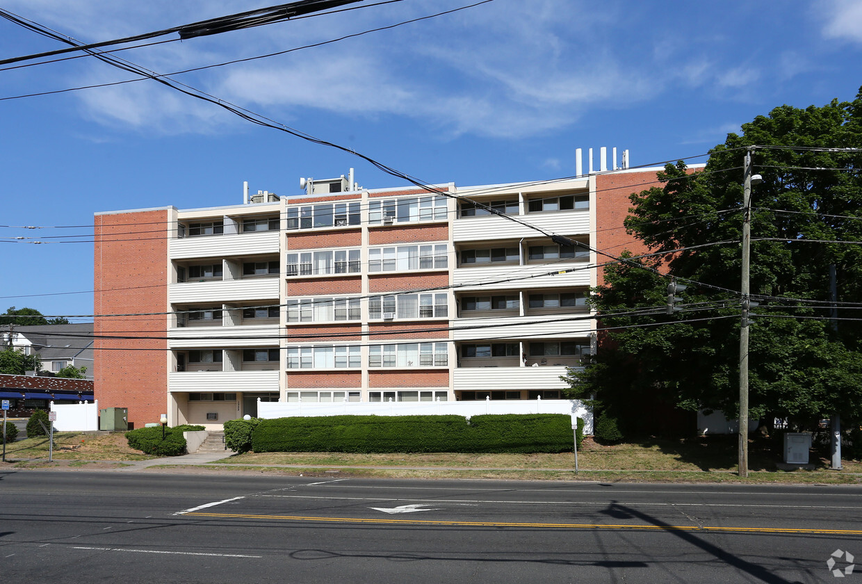 Primary Photo - Madison Manor Apartments