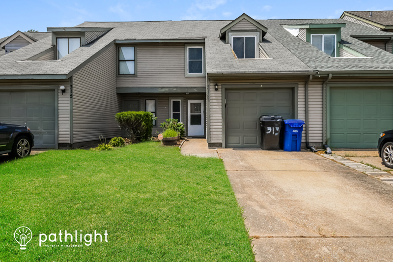Foto principal - 313 Woods Edge Ct
