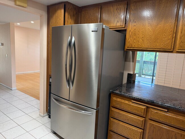 Foto del edificio - 2514 E Willow St