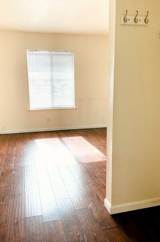 Master Bedroom 3 - 670 Sylvan St