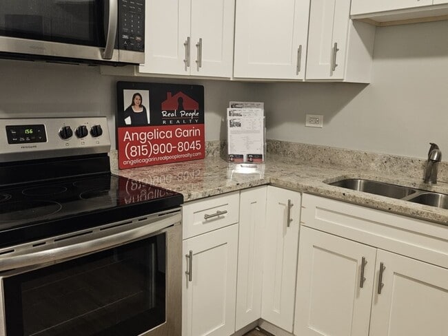 Foto del edificio - 125 W Elk Trail