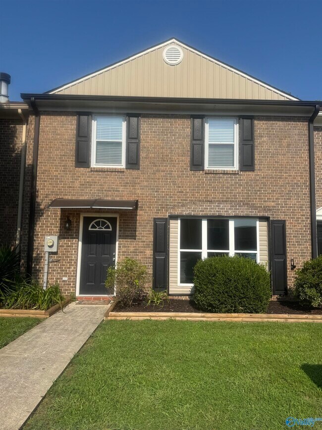 Foto del edificio - 2210 Westbury Ct SW