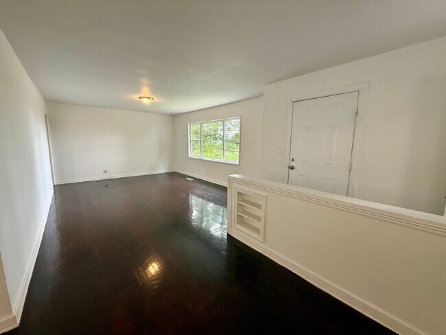 Building Photo - 2609 20th Place Ensley