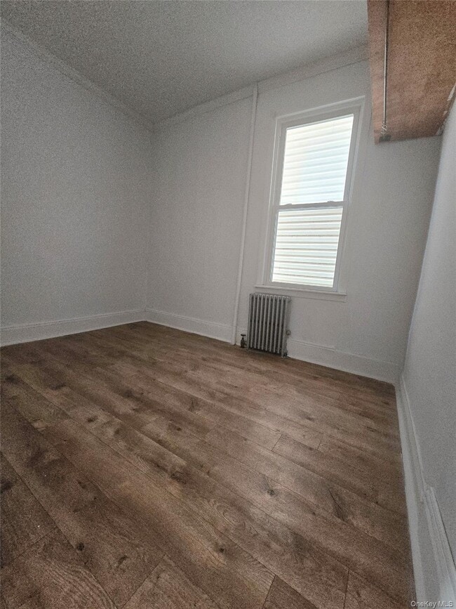 Building Photo - 31-17 43rd St