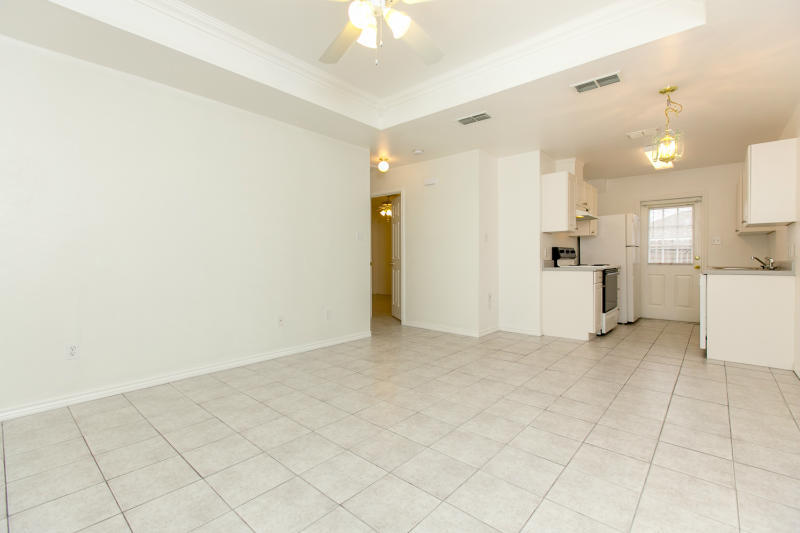 Foto principal - 418 Knickerbocker St