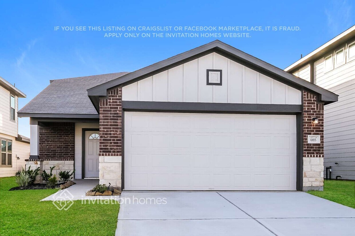 Foto principal - 10835 Cloudless Ct