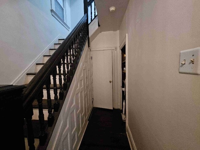 Building Photo - 75 Craighead St
