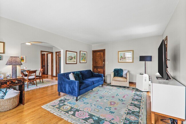 Foto del edificio - 2140 Kendall Avenue