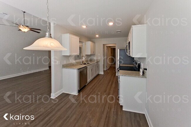 Building Photo - 100 Dawn Ct.