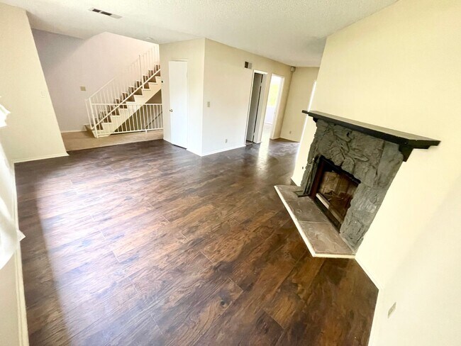 Building Photo - 204 La France Ave