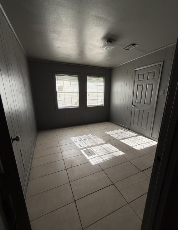 Building Photo - 3086 Beasley Dr