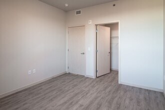 Interior Photo - Arden