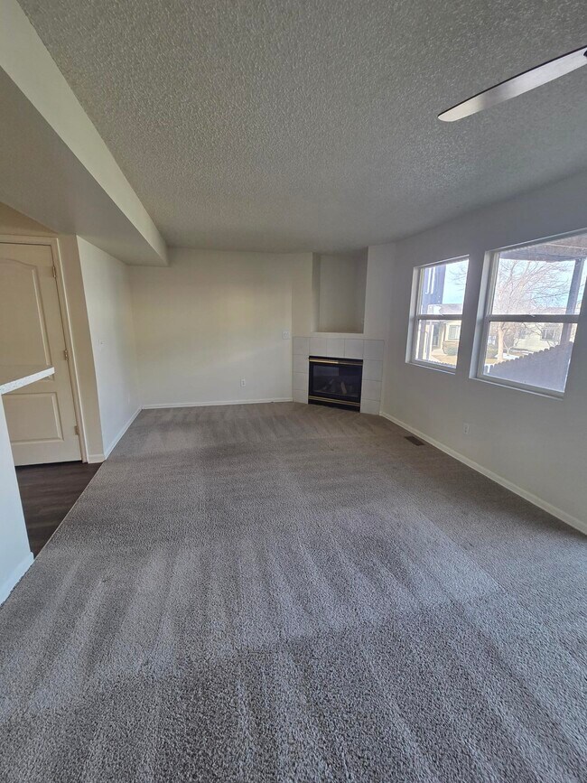 Building Photo - 3516 Atlantic Dr