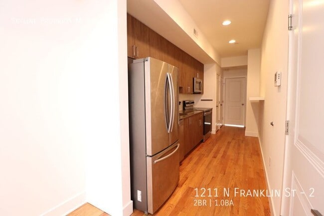 Photo - 1211 N Franklin St Apartment