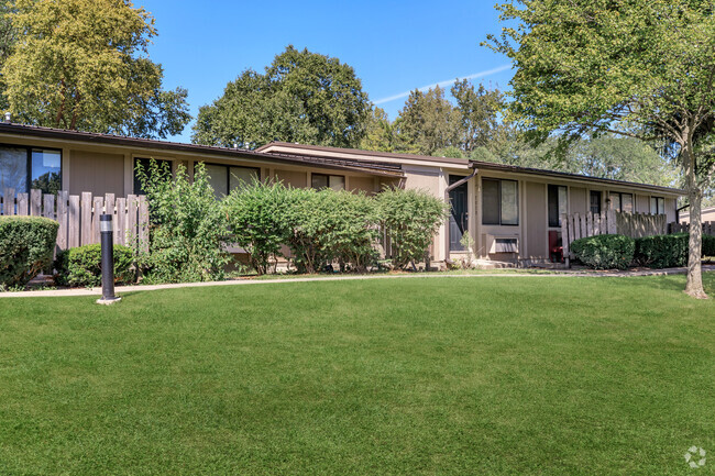 Building Photo - Autumn Trails Apartments