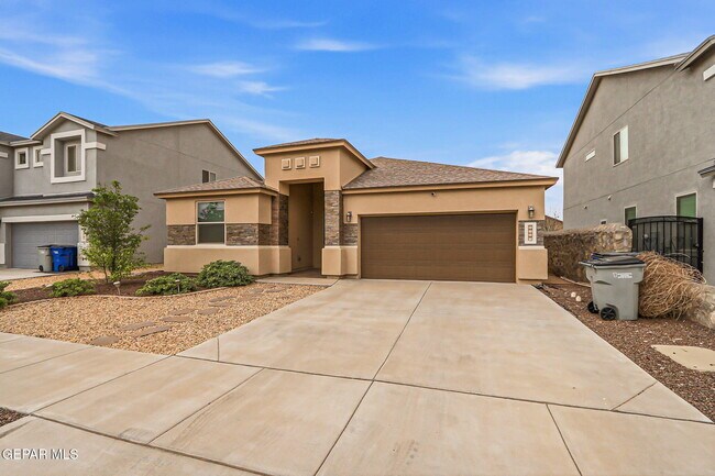 Foto del edificio - 4717 Christian Azcarate St