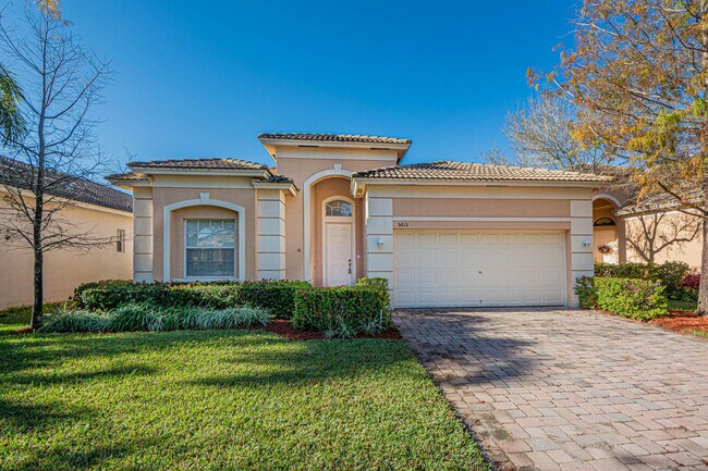 Foto del edificio - 5613 Sun Pointe Dr