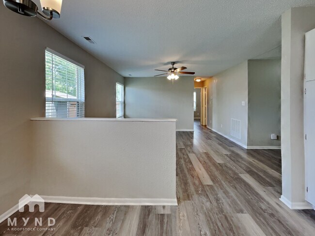 Building Photo - 5339 Milhouse Rd