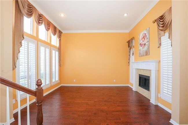Building Photo - 3313 Aqua Springs Dr