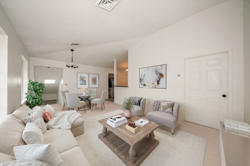 Foto principal - 1522 W Tenth Ave