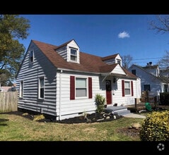 Building Photo - 3912 Peterson St