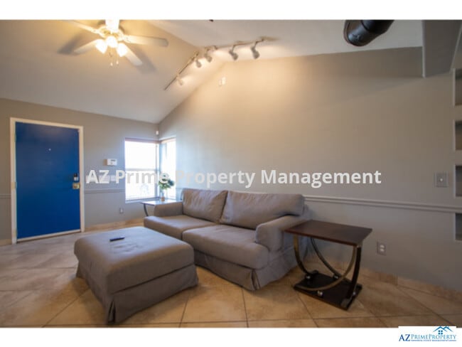 Building Photo - wow! absolutely gorgeous phoenix 1/1 villa...