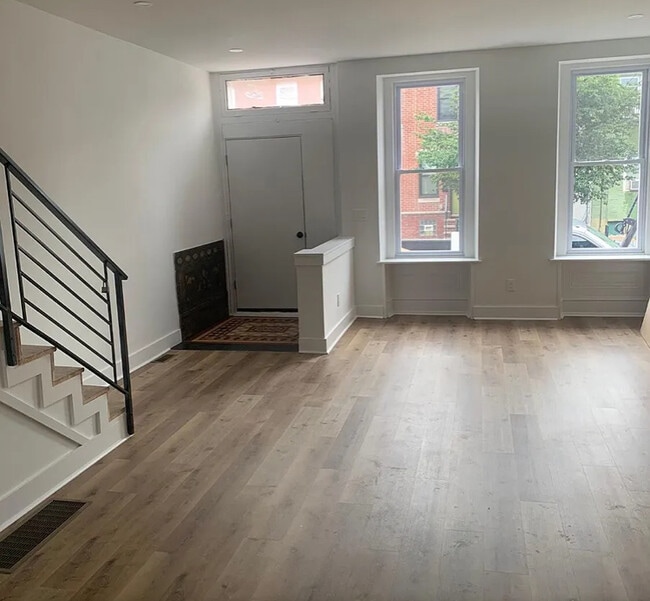 Foto del edificio - 2124 E Somerset St