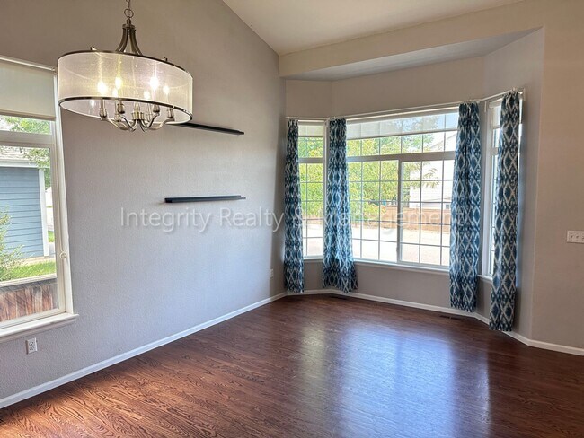 Photo - 10163 Foxridge Cir House