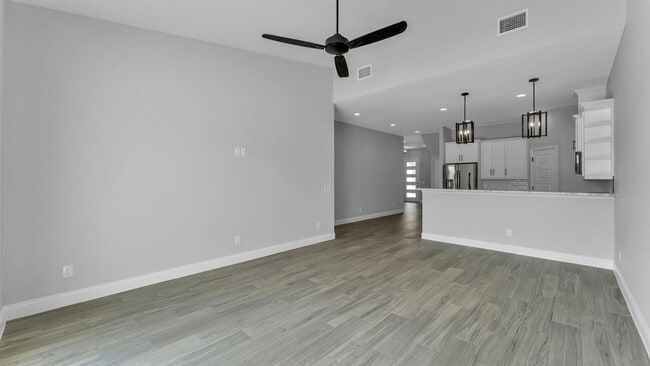 Building Photo - Stunning New Construction Villa for Rent Near Lake John