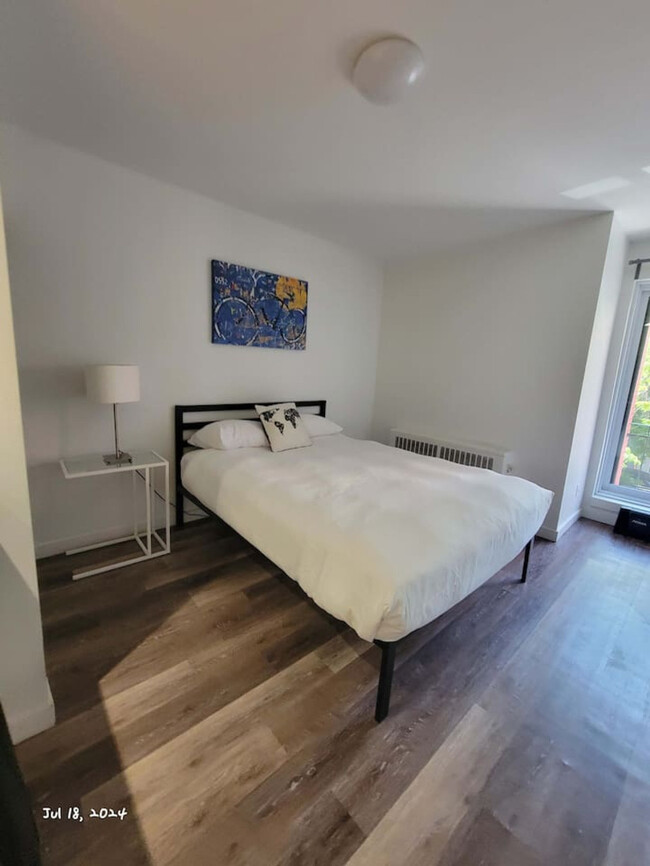 Building Photo - 56 Rue Guilbault O