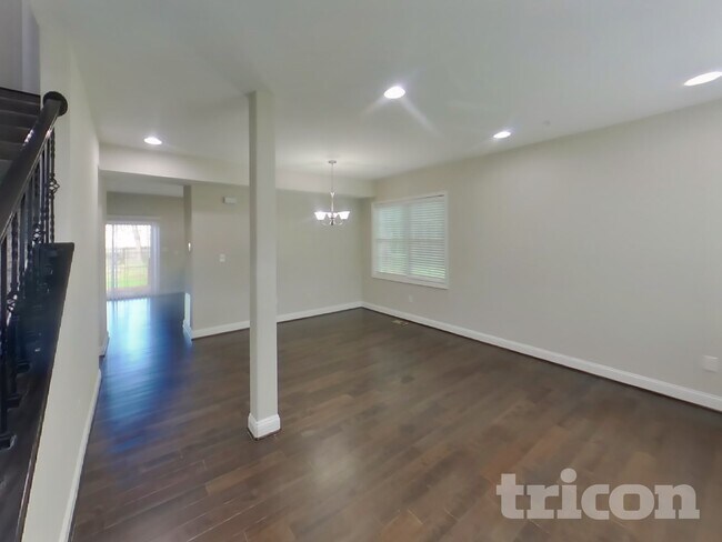 Foto del edificio - 3630 Hilmar Rd