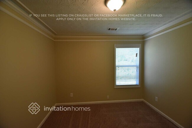 Building Photo - 596 Pond Lillies Rd SE