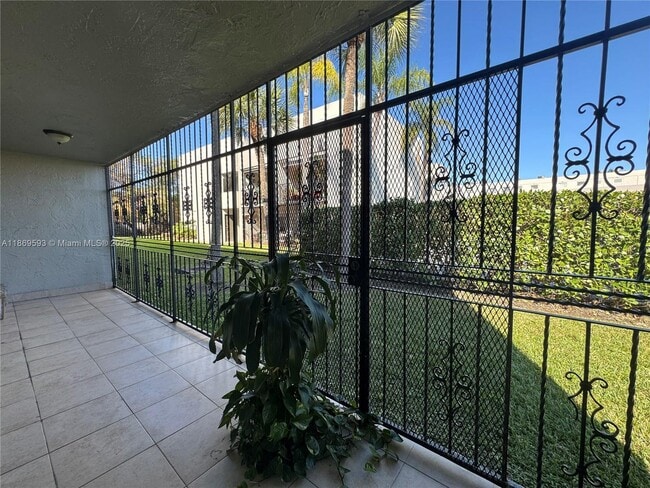 Building Photo - 20 NW 87th Ave