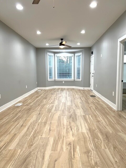 Foto del edificio - 2115 N Kostner Ave