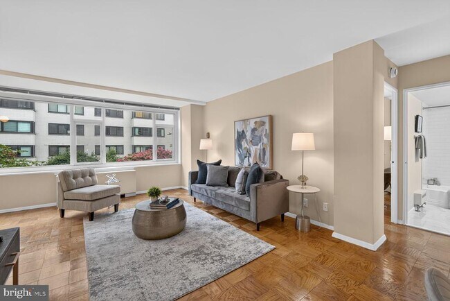 Building Photo - 1545 18th St NW