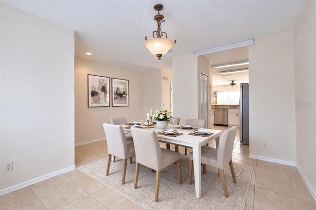 Foto del edificio - 15843 Fishhawk View Dr
