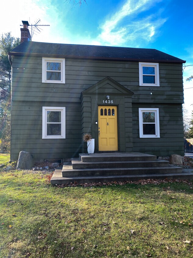 1435 Climax Ave, Kalamazoo, MI 49006 House Rental in Kalamazoo, MI