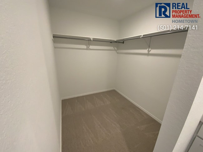 Building Photo - 7072 Potomac Trl