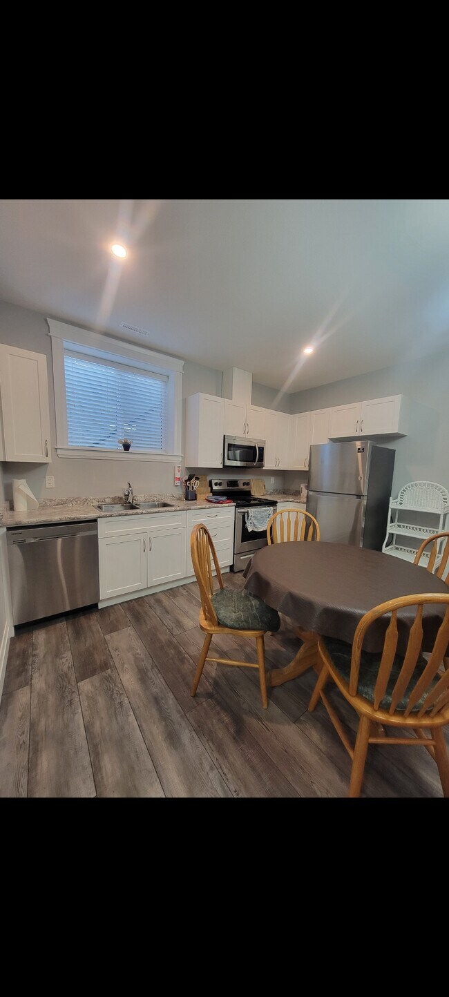 Photo du bâtiment - 10186 Royalwood Blvd