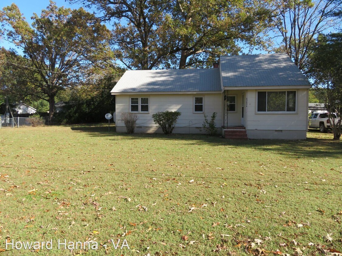 Foto principal - 3 br, 1 bath House - 6389 Centerville Road