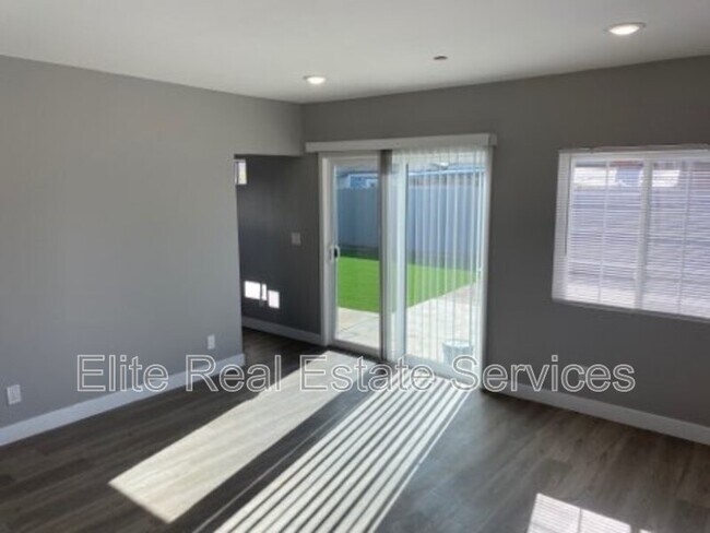 Foto del edificio - 6375 Osler St