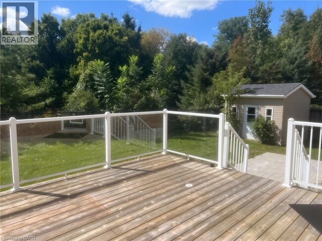 Building Photo - 72 Blossomfield Cres