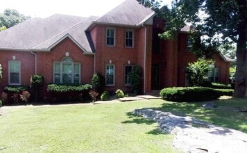 Building Photo - 2180 Leeville Pike