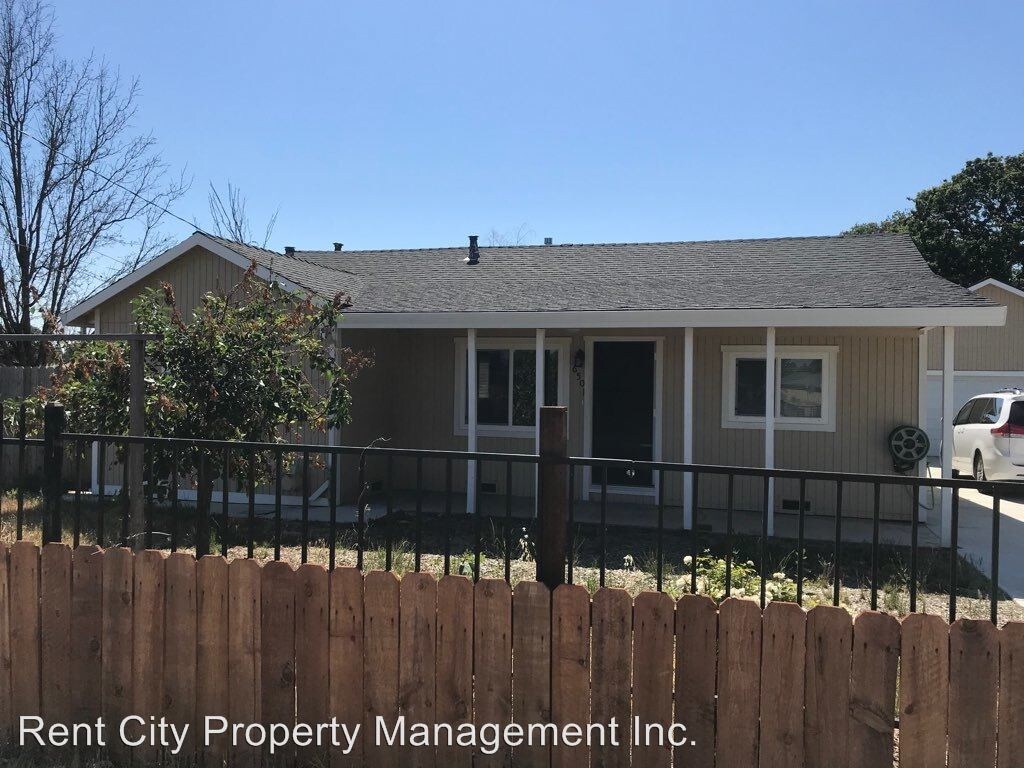 Foto principal - 3 br, 1 bath House - 6501 14th St