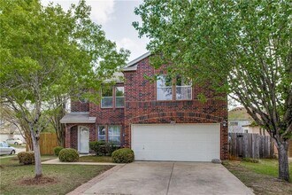 Building Photo - 2622 Glen Field Dr