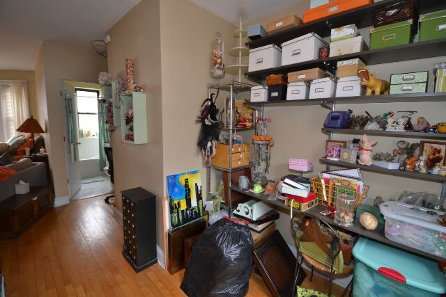 Foto del edificio - 3843 N Greenview Ave