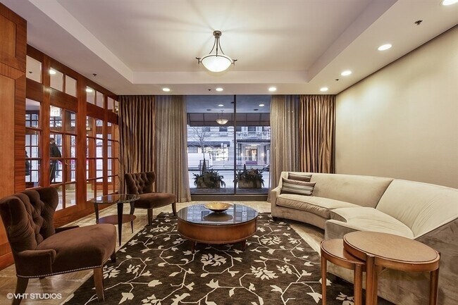 Foto del edificio - 40 E Delaware Pl