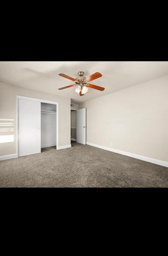 Foto del edificio - 6109 N 10th St